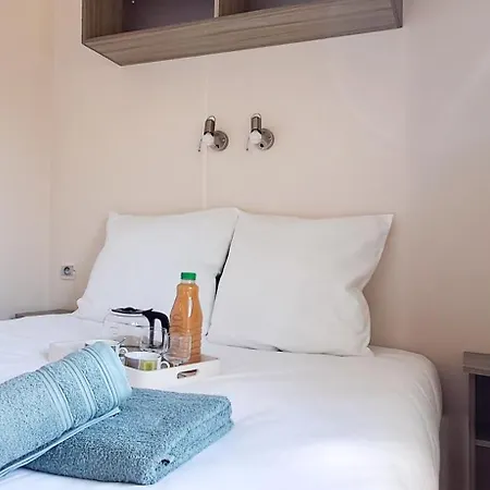 Temps Suspendu - 7 Kms - Confort - Lumineux - Detente 营地 圣伊莱尔·德列