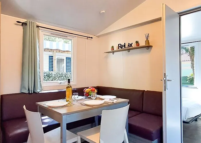 Campingplads Temps Suspendu - 7 Kms - Confort - Lumineux - Detente