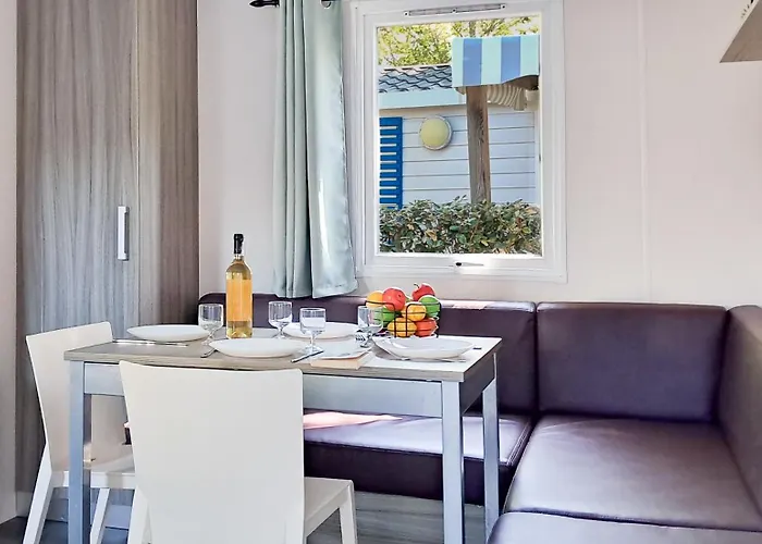 Camping Temps Suspendu - 7 Kms - Confort - Lumineux - Detente Saint-Hilaire-de-Riez